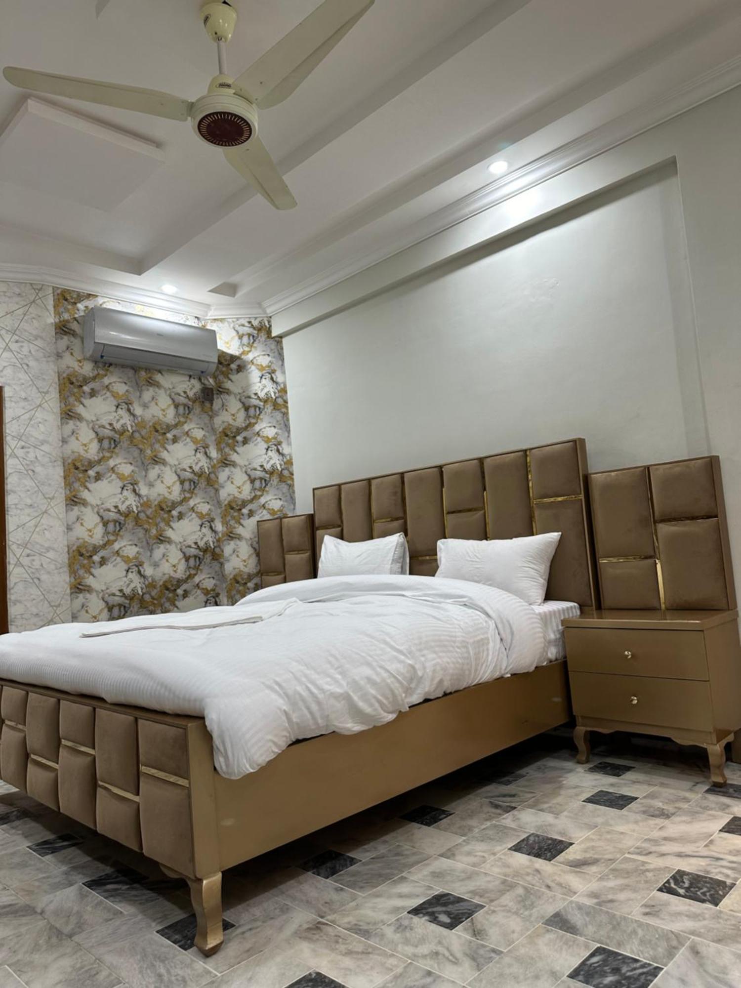 Hotel Flower Of Capital イスラマバード エクステリア 写真